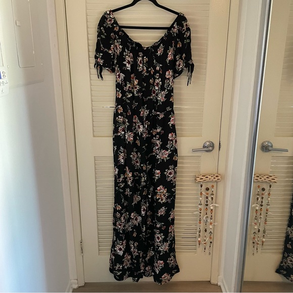 Xhilaration Pants - Xhilaration off the shoulder floral jumpsuit sz XL